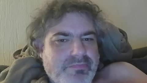 Snapshot of teeforyou chatting on April 17, 9:51 pm Peter online show from April 17, 9:51 pm