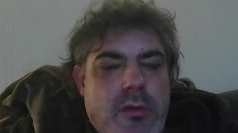 Snapshot of teeforyou chatting on May 1, 10:09 am Peter online show from May 1, 10:09 am
