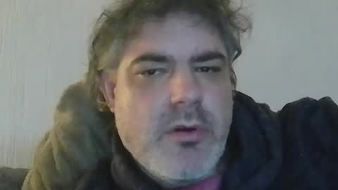 Snapshot of teeforyou chatting on May 3, 5:24 am Peter online show from May 3, 5:24 am