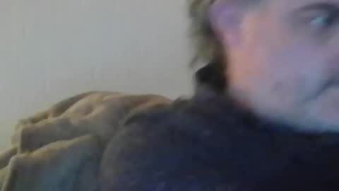 Snapshot of teeforyou chatting on May 5, 5:15 am Peter online show from May 5, 5:15 am