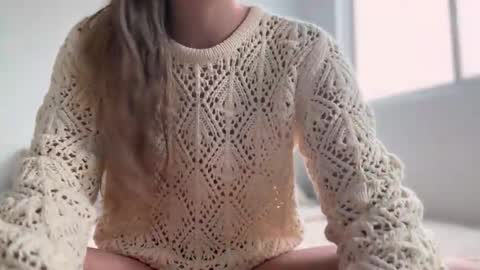 Amy No penetration Virgiin giirl online show from October 8, 3:09 pm