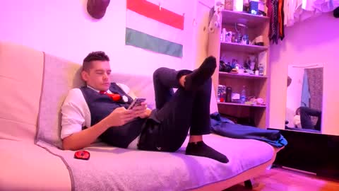 Virg Lszl online show from December 16, 5:56 am