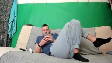 Virg Lszl online show from April 29, 9:57 am
