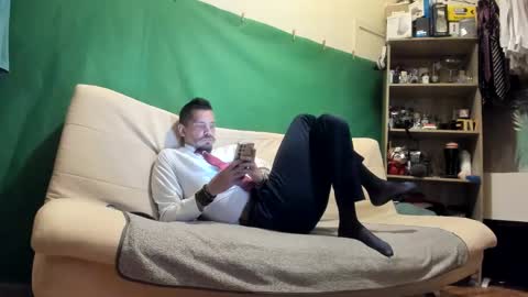 Virg Lszl online show from May 12, 6:38 pm