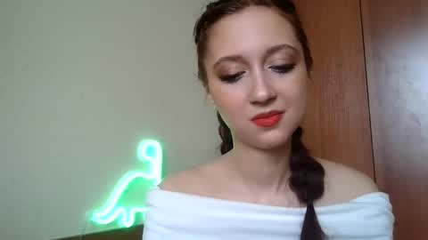 Snapshot of temptingvision chatting on March 5, 8:10 am temptingvision online show from March 5, 8:10 am