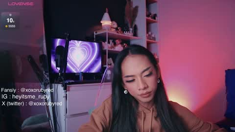 Snapshot of temptressxruby chatting on January 10, 1:31 pm TemptressxRuby online show from January 10, 1:31 pm