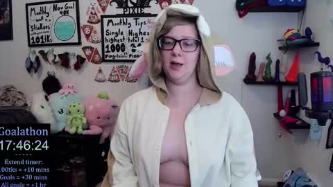 Pixie and Tentacle Overlord online show from November 20, 7:24 pm