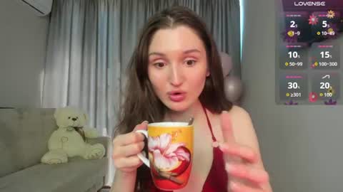 Amina online show from June 17, 12:07 pm