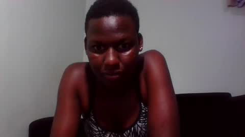 Snapshot of tenderbree chatting on November 5, 8:09 pm tenderbree online show from November 5, 8:09 pm