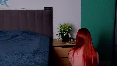 inst r0seamber0 online show from May 28, 1:41 pm