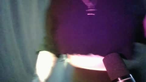 tendre_amelia online show from April 7, 4:13 am