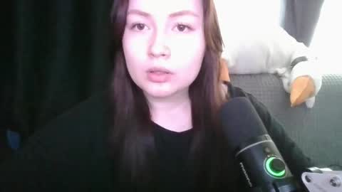 tendre_amelia online show from April 28, 8:30 am