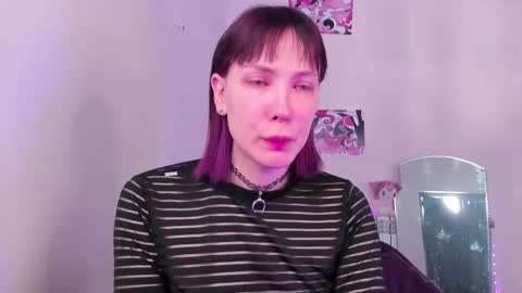 Kira online show from March 4, 8:42 am