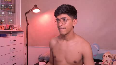 Snapshot of teobuff chatting on February 5, 9:19 pm teo browny online show from February 5, 9:19 pm