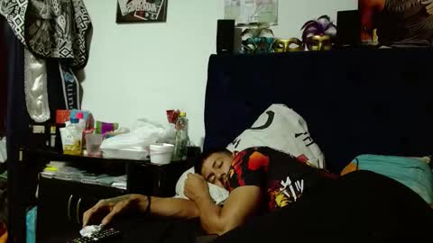 teoyes_ online show from February 24, 6:17 pm