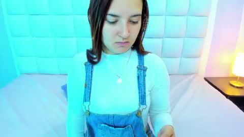 Snapshot of teresasroom_ chatting on June 19, 1:15 pm Teresa online show from June 19, 1:15 pm