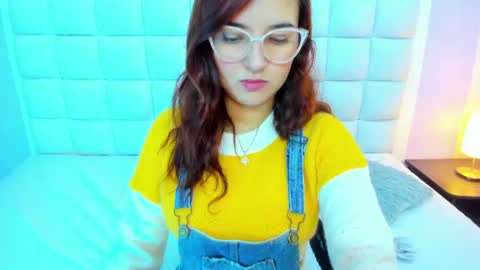 Snapshot of teresasroom_ chatting on June 25, 2:32 pm Teresa online show from June 25, 2:32 pm