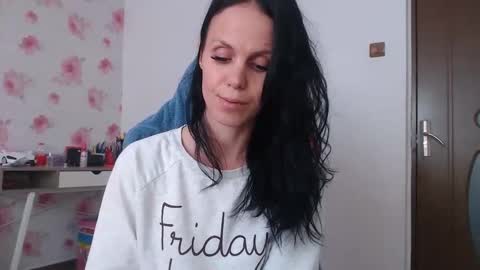 Snapshot of teressa_lovee chatting on April 22, 2:07 pm teressa_lovee online show from April 22, 2:07 pm