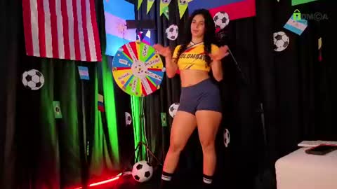 Snapshot of teretwerk_23 chatting on June 25, 1:49 am teresa help me reach 100 like online show from June 25, 1:49 am
