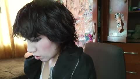 Terra Elowen online show from April 12, 6:24 pm