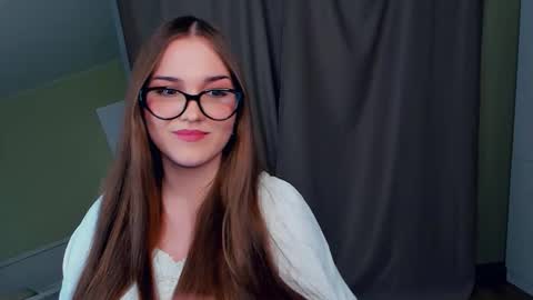 Julia online show from February 6, 5:16 pm