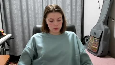 Anny Simpson online show from May 20, 8:26 pm
