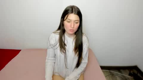 Snapshot of tesa_cute chatting on April 14, 11:55 pm tesa online show from April 14, 11:55 pm