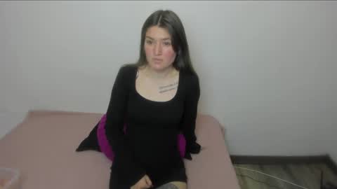 Snapshot of tesa_cute chatting on May 12, 2:41 am tesa online show from May 12, 2:41 am
