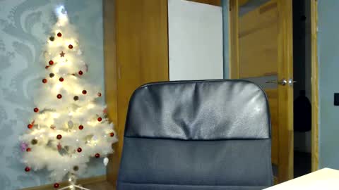Snapshot of tess_wetyy chatting on January 16, 12:55 am Violetta Ready for any play with you. Hottest show in pvt  Bitcoin 1P8NuZxsaNsQTx7wJJJ7Ao1mic4nvJPVLC online show from January 16, 12:55 am