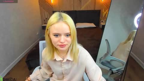 Snapshot of tessa_ashe chatting on March 25, 9:26 am Tessa online show from March 25, 9:26 am