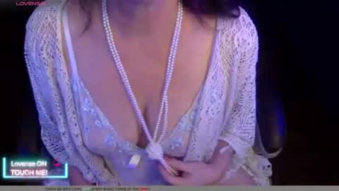 tessa_foxxx online show from May 29, 11:03 pm