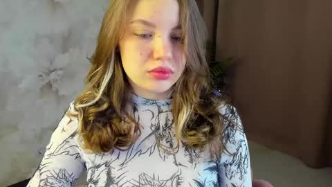 Tessa online show from January 6, 5:33 am