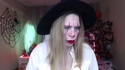 tessadaybreak online show from October 31, 8:37 am