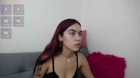 Tessa foxie      online show from May 23, 12:09 pm