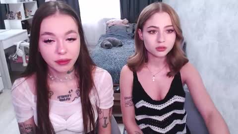 Snapshot of tessawillson chatting on September 20, 10:38 am Tessa online show from September 20, 10:38 am