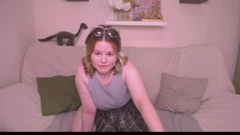 Snapshot of tesspleasure chatting on December 30, 7:04 am TESSA online show from December 30, 7:04 am
