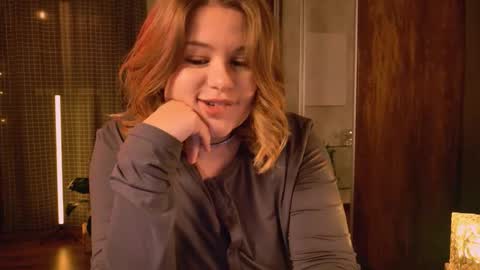 Snapshot of tesspleasure chatting on October 1, 7:31 pm TESSA online show from October 1, 7:31 pm