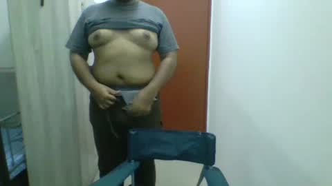 yours online show from February 1, 3:21 pm