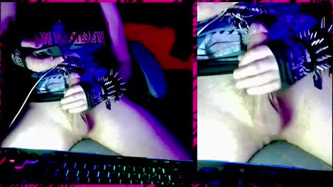 Snapshot of tetsuo343434 chatting on November 24, 10:53 pm tetsuo343434 online show from November 24, 10:53 pm