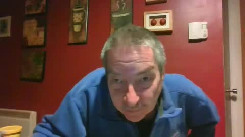 Snapshot of tetuo2 chatting on March 9, 1:35 am tetuo2 online show from March 9, 1:35 am