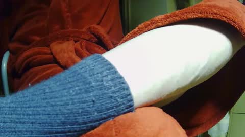 Snapshot of tetuo2 chatting on December 17, 5:57 am tetuo2 online show from December 17, 5:57 am