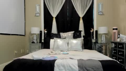 Snapshot of texaspeach69 chatting on March 29, 7:36 pm peachy online show from March 29, 7:36 pm