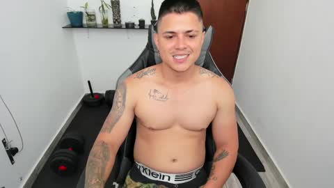 Teylor Fel online show from February 20, 5:18 pm