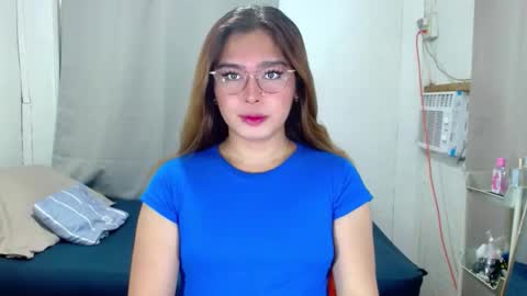 tgirlselena online show from November 14, 2:27 pm