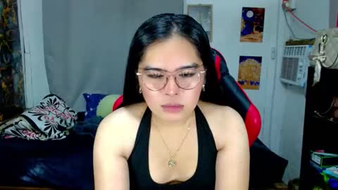 tgirlselena online show from February 18, 5:36 am