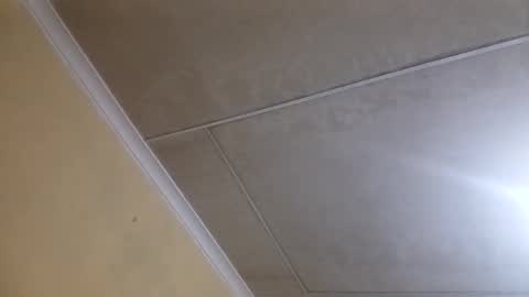 Snapshot of thabangj1069 chatting on October 4, 3:32 pm thabangj1069 online show from October 4, 3:32 pm