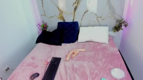       online show from May 21, 2:18 am