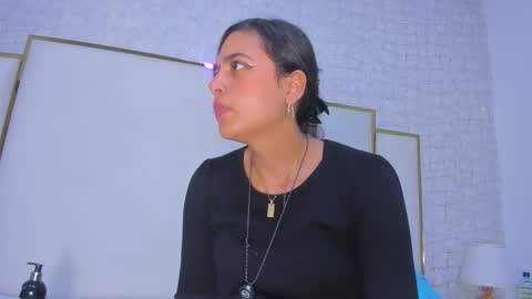 thalia888_ online show from February 1, 7:12 pm