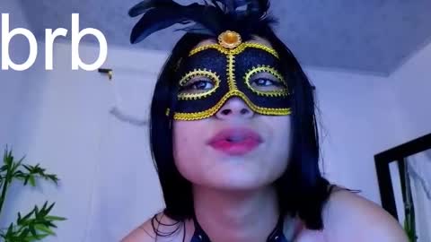 thalia  online show from December 17, 4:53 pm