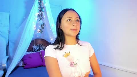 thalia_ecos online show from April 27, 1:31 pm